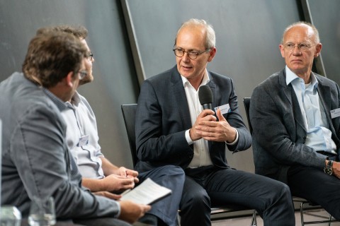 Industry panel discussion on the frontiers of quantum science and technology