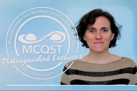 Portrait of Pascale Senellart and the Distinguished Lecturer Label