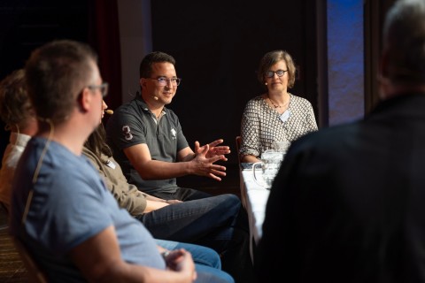 MCQST 2025 - Quantum Stammtisch - Simone Warzel (TUM) and Robert Raussendorf (Leibniz University) with Sophia Economou (Virginia Tech), Stefan Filipp (WMI), Robert König (TUM) and Thomas Monz (AQT & Univ. of Innsbruck)
