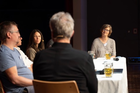 MCQST 2025 - Quantum Stammtisch - Simone Warzel (TUM) and Robert Raussendorf (Leibniz University) with Sophia Economou (Virginia Tech), Stefan Filipp (WMI), Robert König (TUM) and Thomas Monz (AQT & Univ. of Innsbruck)