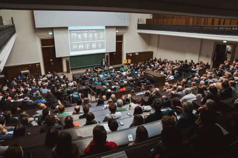 Welcome by Prof. Ulrich Schollwöck, Dean of the Faculty of Physics