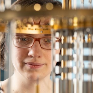 Nadezhda Kukharchyk working on the electrical contacts of a quantum computer.