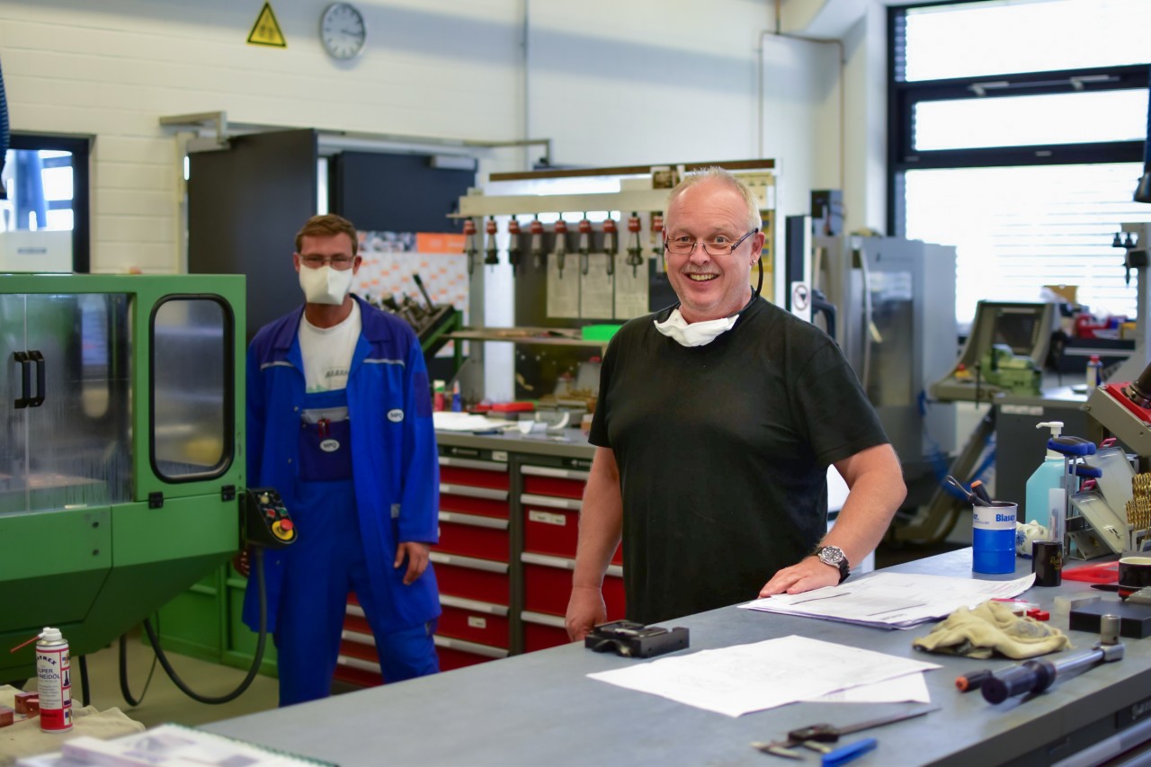 Michael Rogg working in the MPQ Werkstatt.